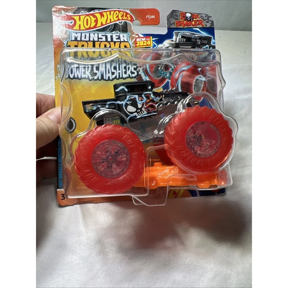 Hot Wheels Monster Trucks Pwr Smashers 2024. Bone Shaker